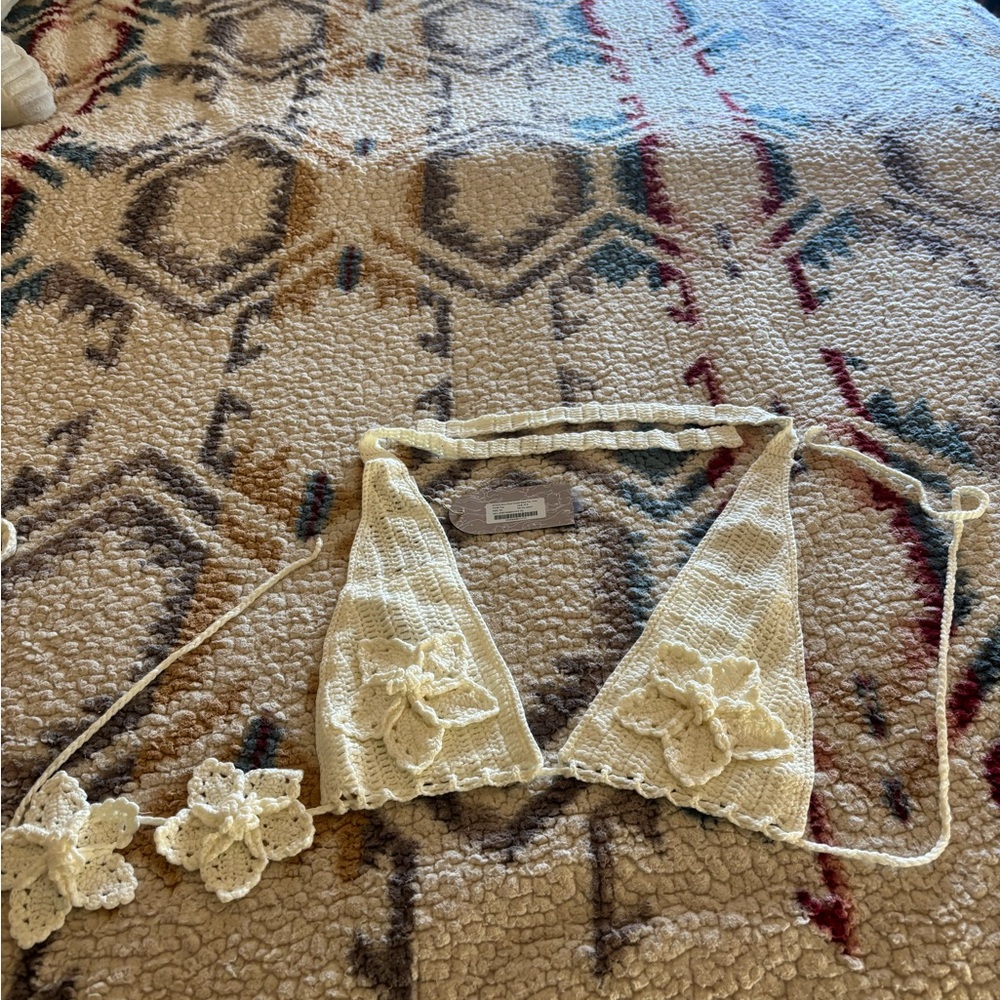 NWT Meshki Crochet Swimsuit Top, Cream Size XL